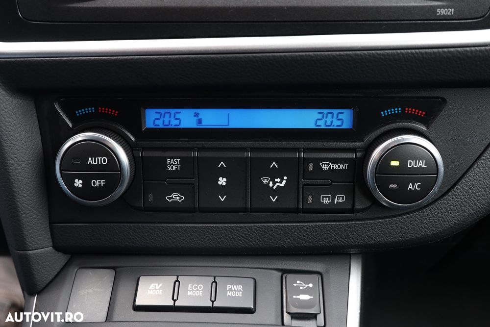 Toyota Auris 1.8 L VVT-i Hybrid Luna - 12
