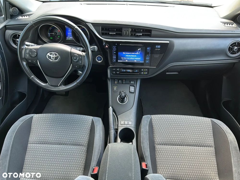 Toyota Auris - 5