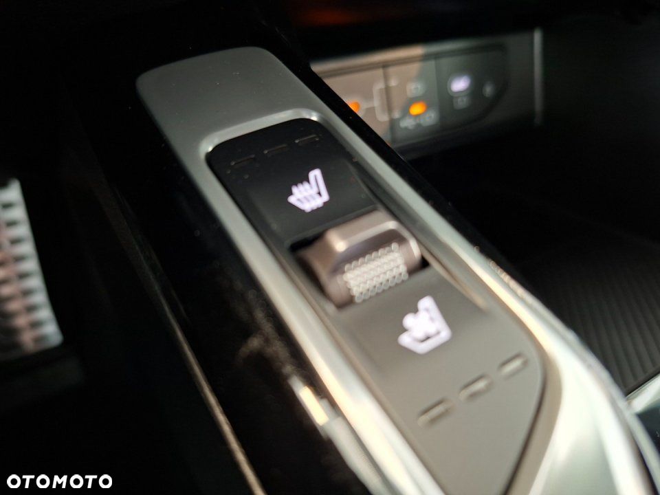 Kia Sorento - 25