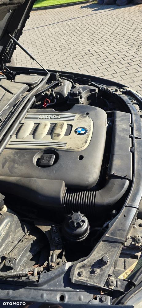 BMW Seria 3 330d - 16