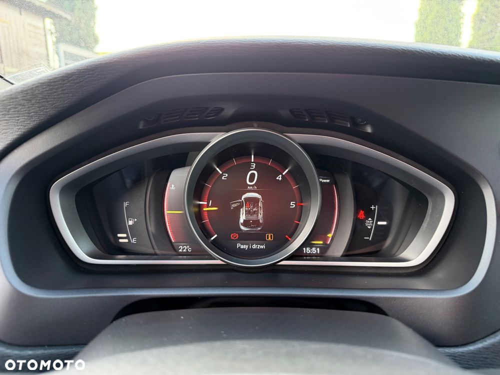 Volvo V40 D2 RDesign - 22