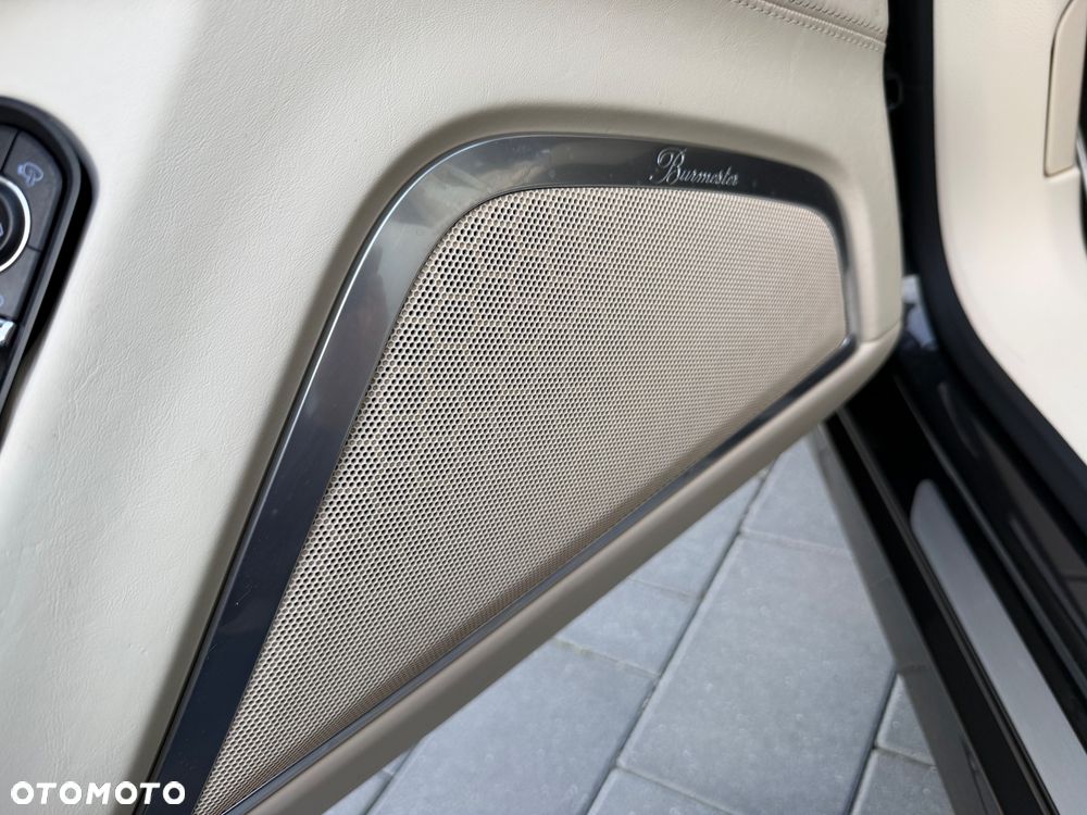 Porsche Panamera Turbo Executive - 17