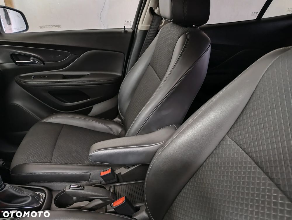 Buick Encore - 21