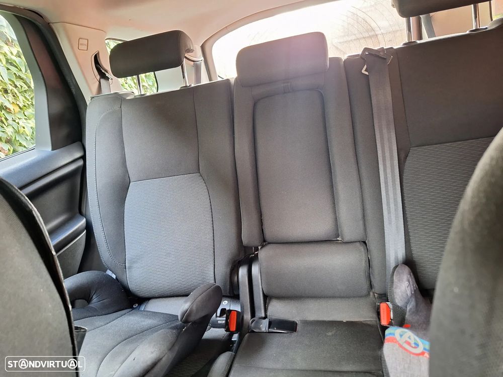 Land Rover Discovery Sport 2.0 TD4 HSE 7L - 2