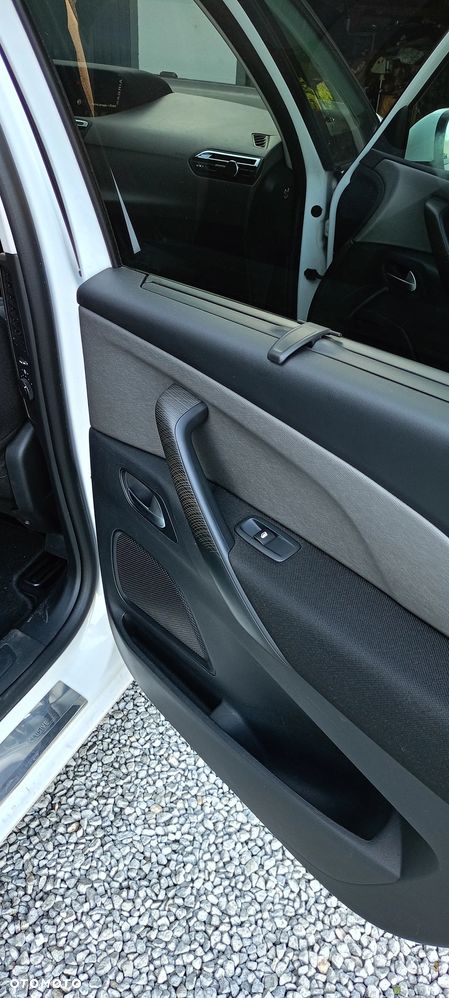 Citroën C4 Picasso - 8