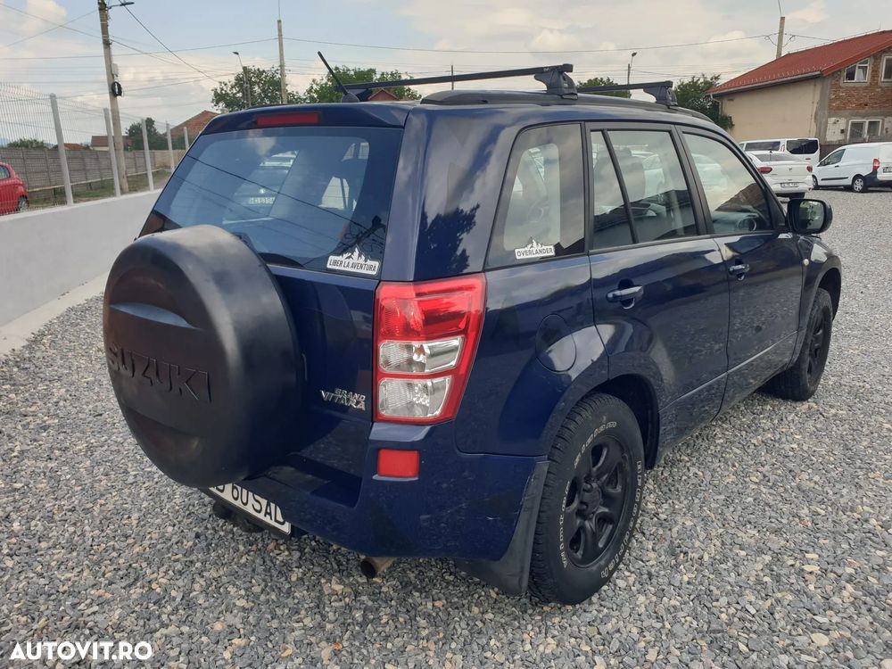 Suzuki Grand Vitara 2.0i JLX Navi - 6