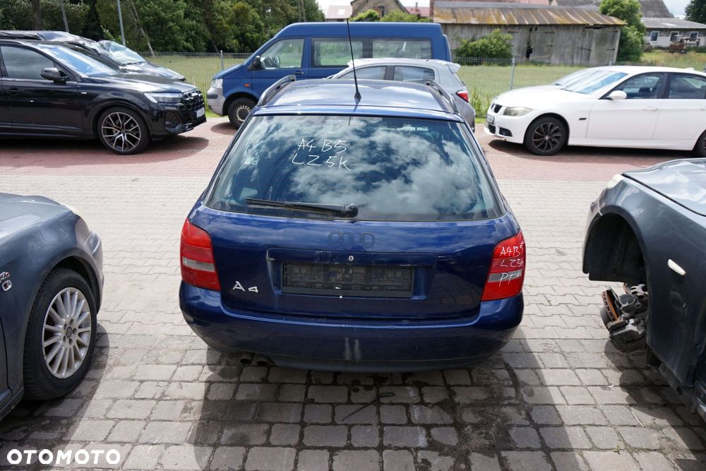 ZDERZAK TYLNY A4 B5 KOMBI LZ5K  GRANATOWY AUDI 1994-2001 - 1