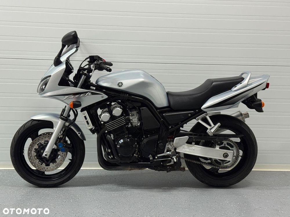 Yamaha FZ6 - 13