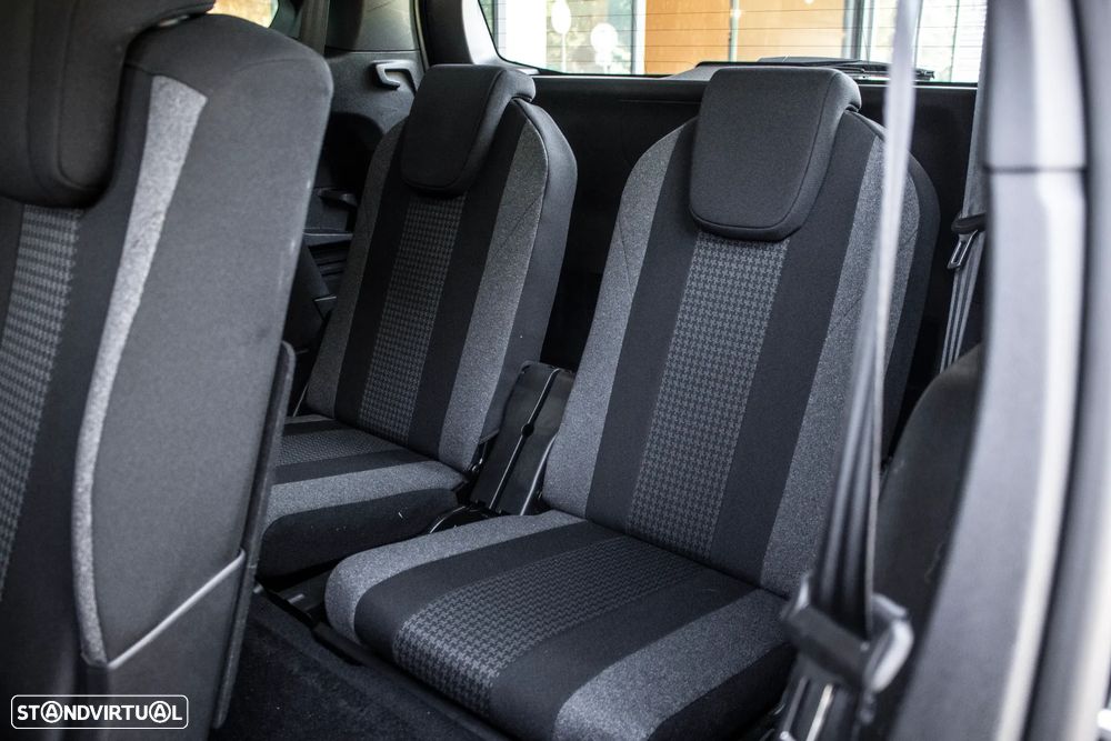 Peugeot 5008 PureTech 130 EAT8 Stop & Start Active - 30