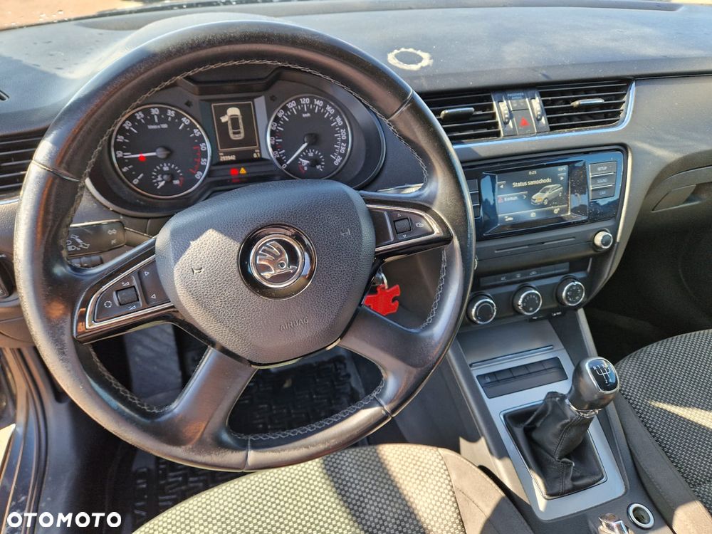 Skoda Octavia 1.6 TDI Ambition - 13