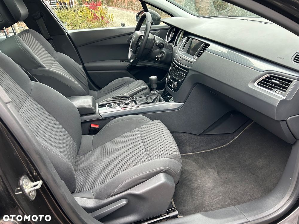 Peugeot 508 HDi FAP 140 Family - 24