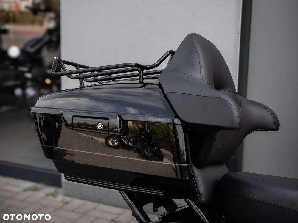 Harley-Davidson Touring Street Glide - 26