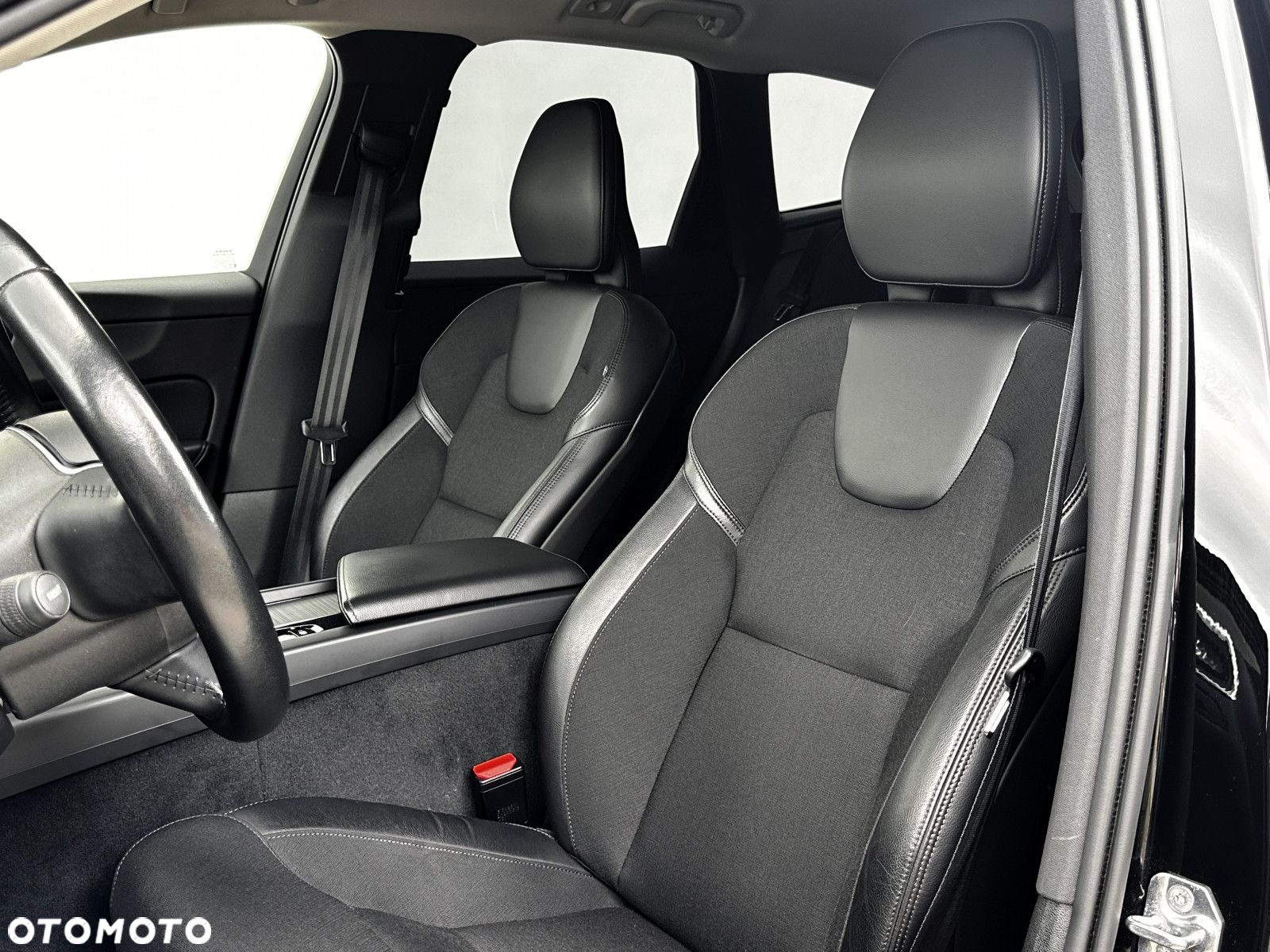 Volvo XC 60 - 23