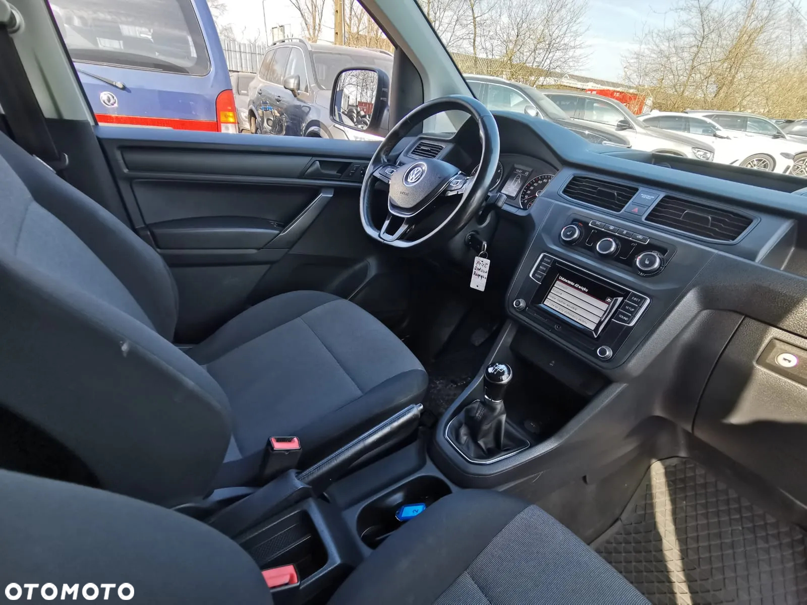Volkswagen Caddy Long - 15