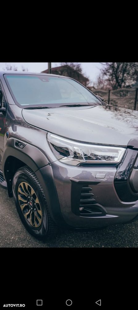 Toyota Hilux 2.8D 204CP 4x4 Double Cab AT GR Sport II - 1
