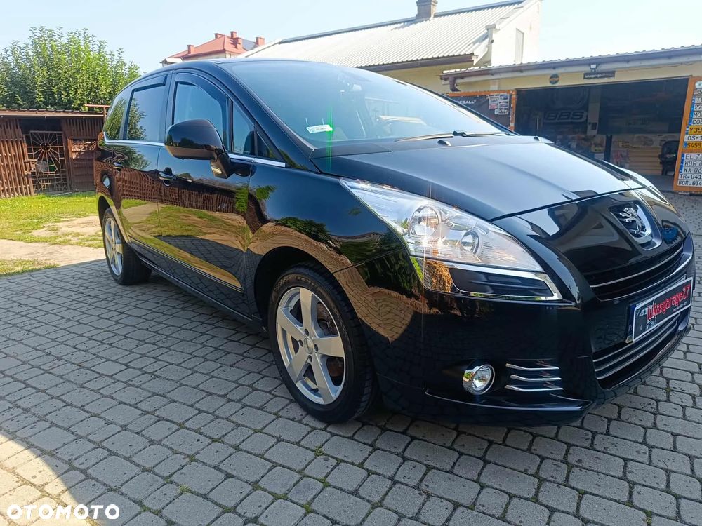 Peugeot 5008 1.6 THP Family 7os - 4