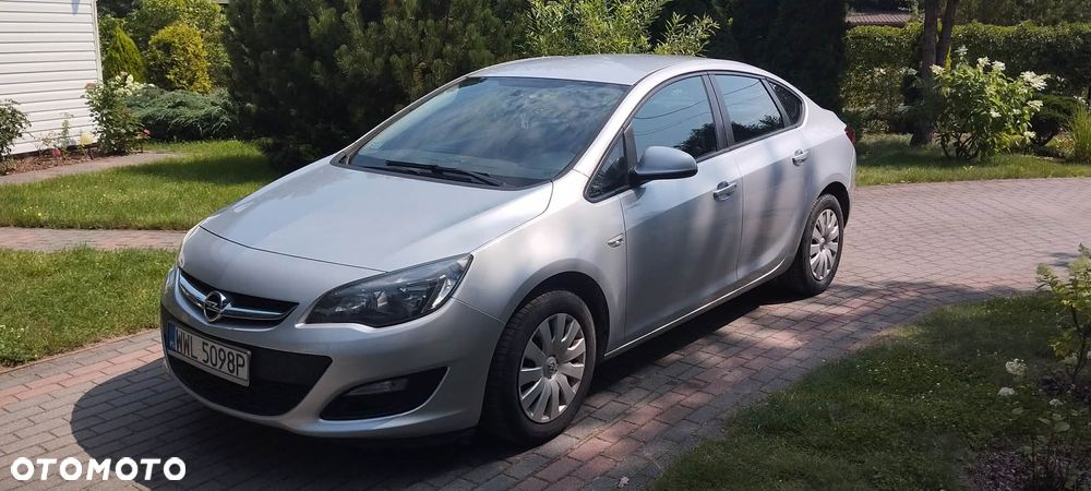 Opel Astra - 11