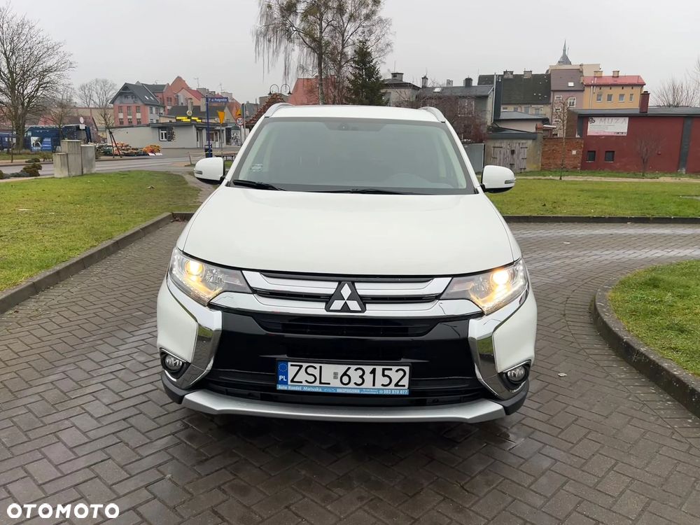 Mitsubishi Outlander 2.0 2WD CVT Diamant Edition - 3