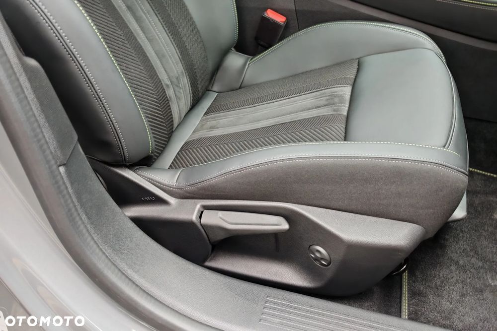 Peugeot 308 1.5 BlueHDi GT S&S EAT8 - 23