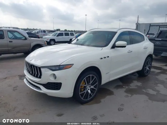 Maserati Levante - 2