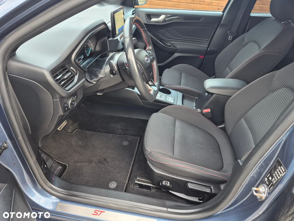 Ford Focus - 6