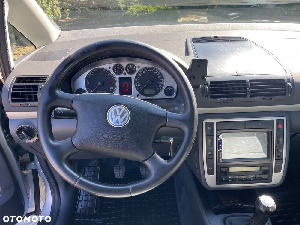 Volkswagen Sharan 2.0 TDI Trendline - 14