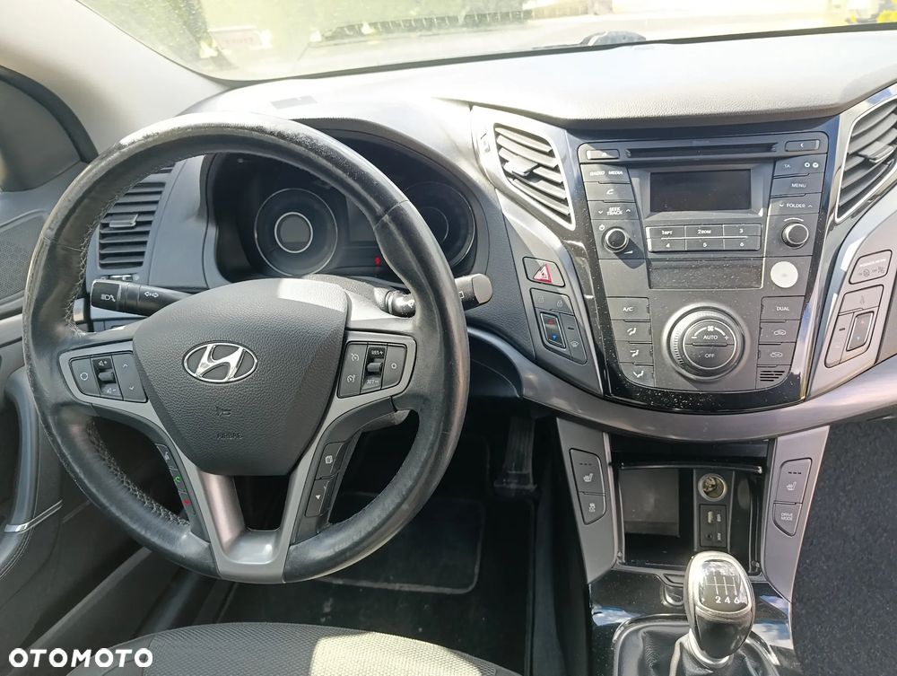 Hyundai i40 Kombi 1.7 CRDi Style - 15