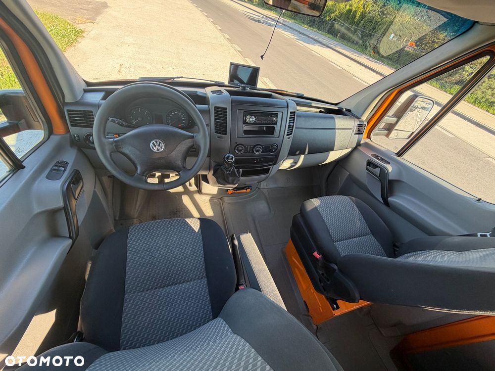 Volkswagen Crafter - 11