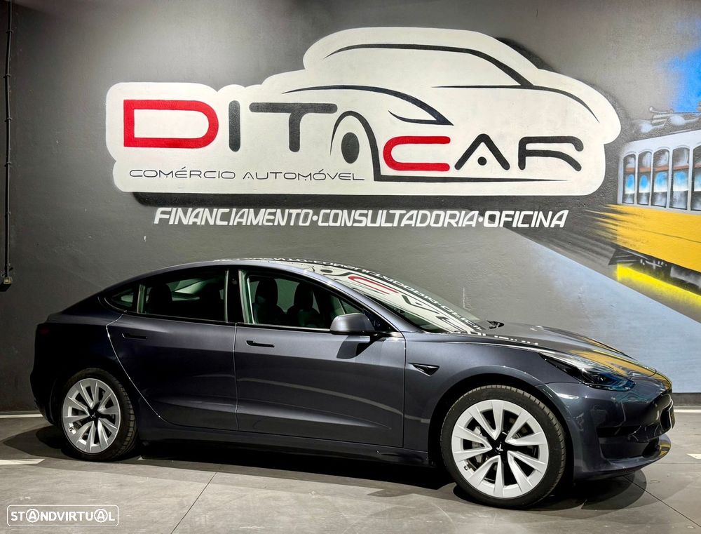 Tesla Model 3 Standard Range Plus RWD - 5