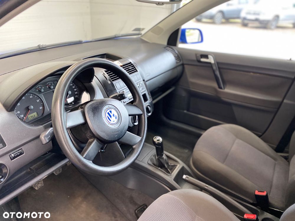 Volkswagen Polo 1.4 16V Basis - 10