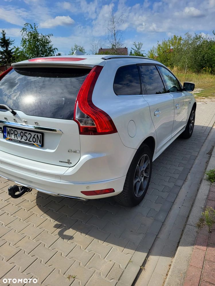 Volvo XC 60 D4 Drive-E Ocean Race - 4