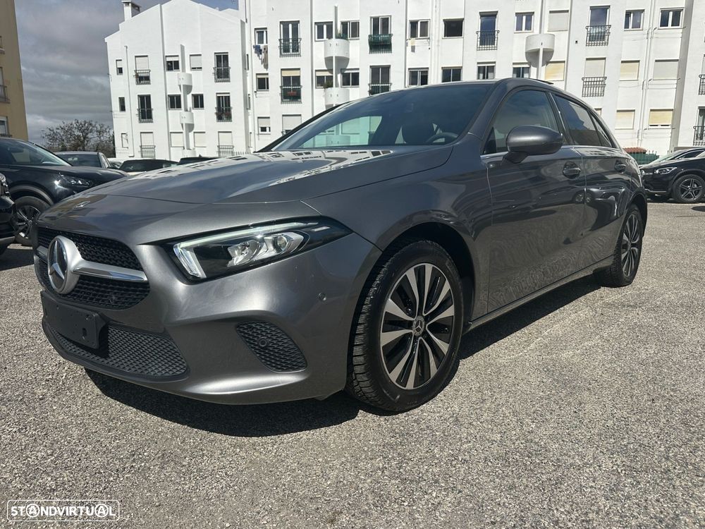 Mercedes-Benz A 250 e Style Plus - 2