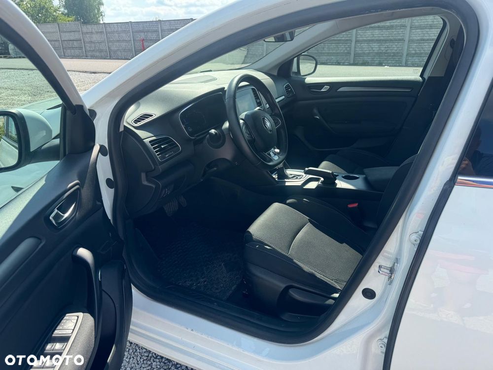 Renault Megane - 11