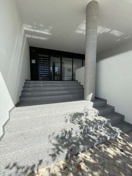 Apartamento T1 + terraço (Novo) em Pombal - Grande imagem: 5/12