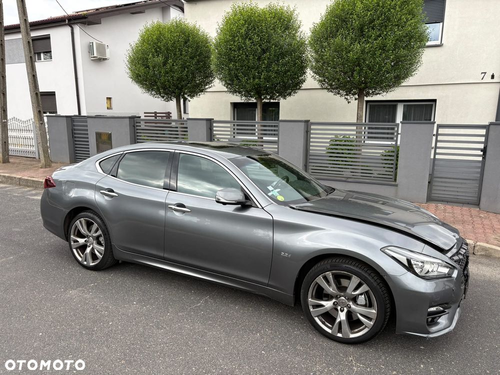 Infiniti Q70 2.2d Premium Executive - 3