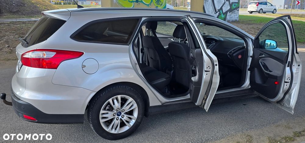 Ford Focus 1.6 TDCi DPF Trend - 13