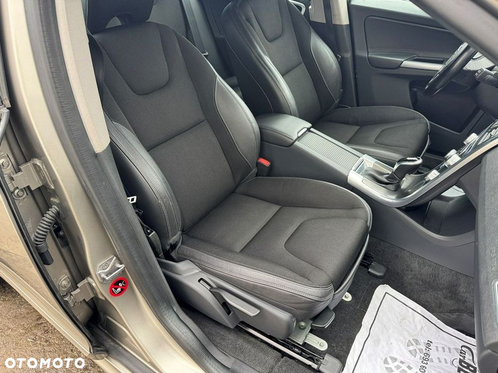 Volvo XC 60 - 7