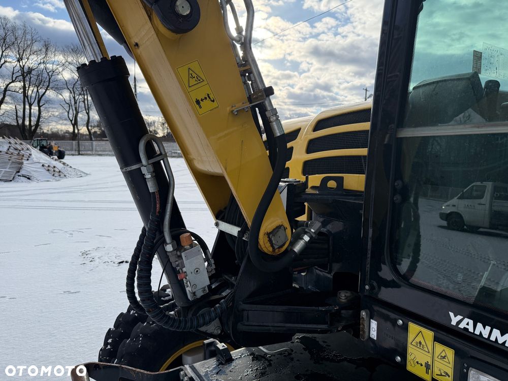 Yanmar Koparka kołowa B95W - 16