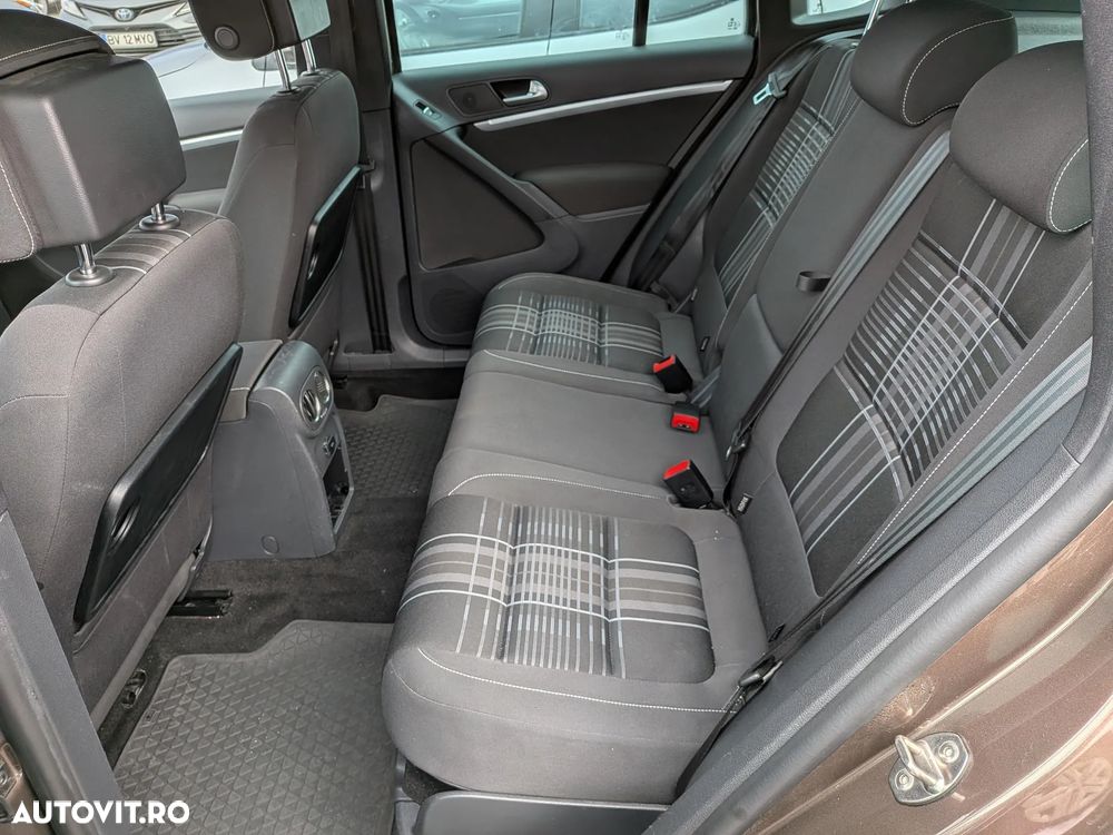 Volkswagen Tiguan 2.0 TDI DPF 4Motion BlueMotion Technology DSG Sport & Style - 15