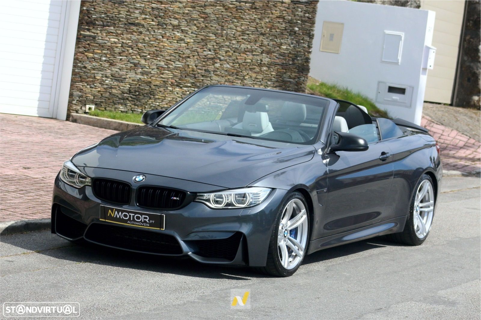 BMW M4 Auto - 1