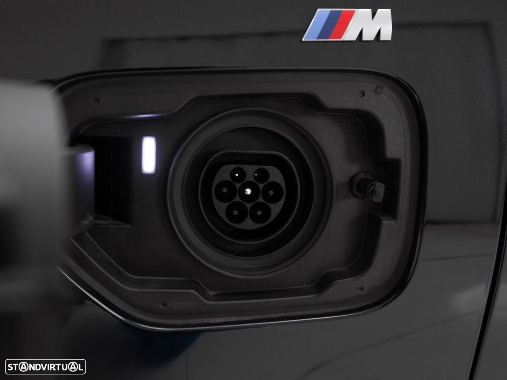 BMW 330 e Pack Desportivo M Auto - 15