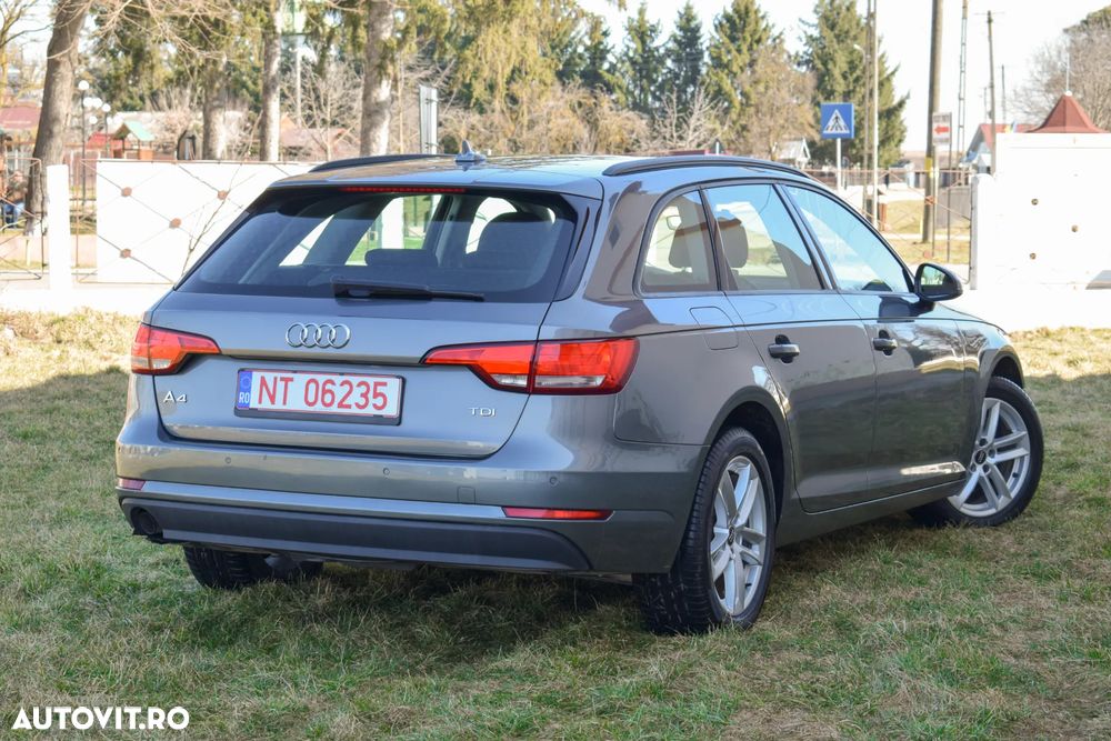 Audi A4 2.0 TDI ultra S tronic Design - 6