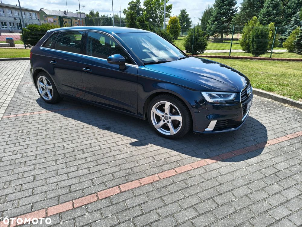 Audi A3 Sportback 1.6 TDI S tronic - 5
