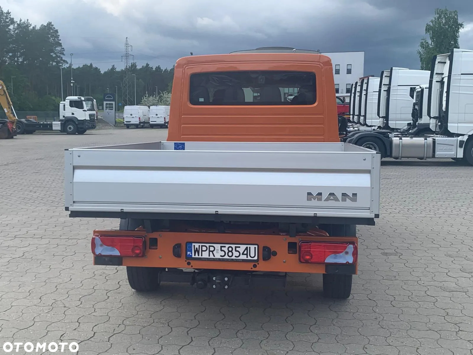 MAN TGE 3.180 4X4 SB - 5