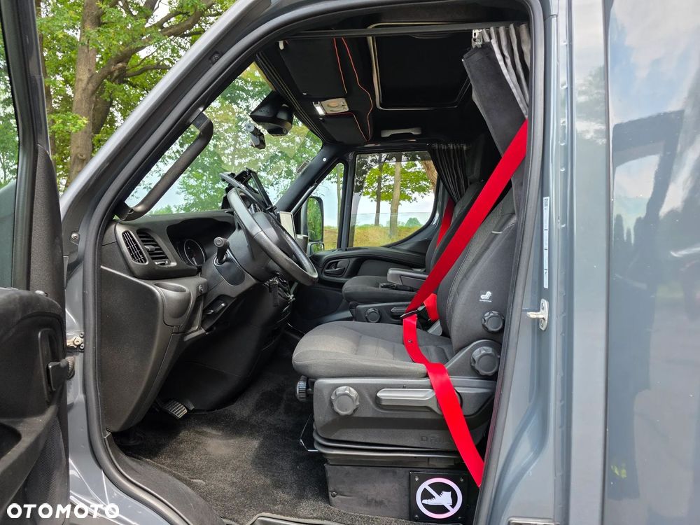 Iveco Daily - 28