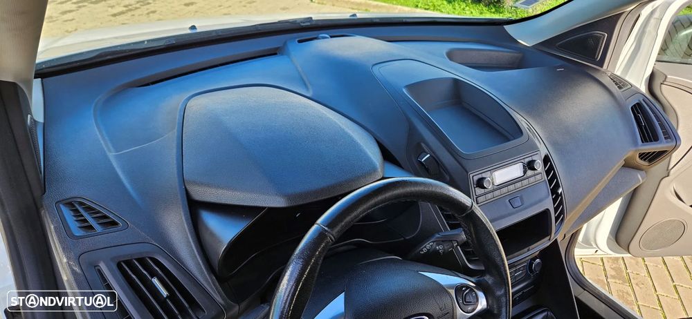 Ford Transit Connect - 14