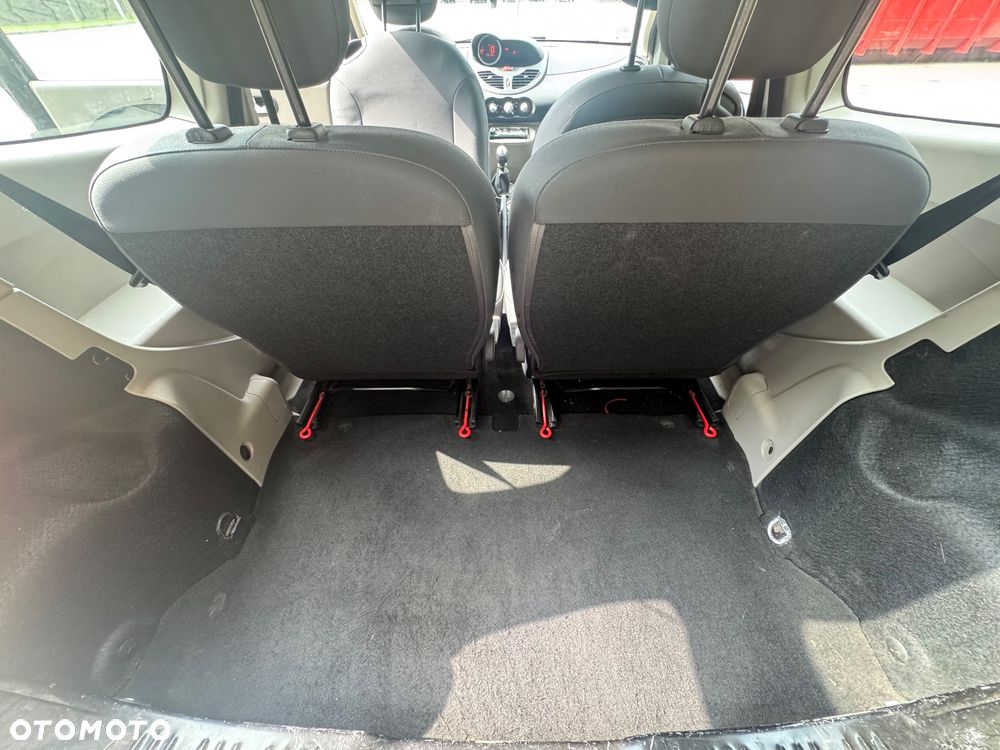 Renault Twingo 1.2 16V Dynamique - 22