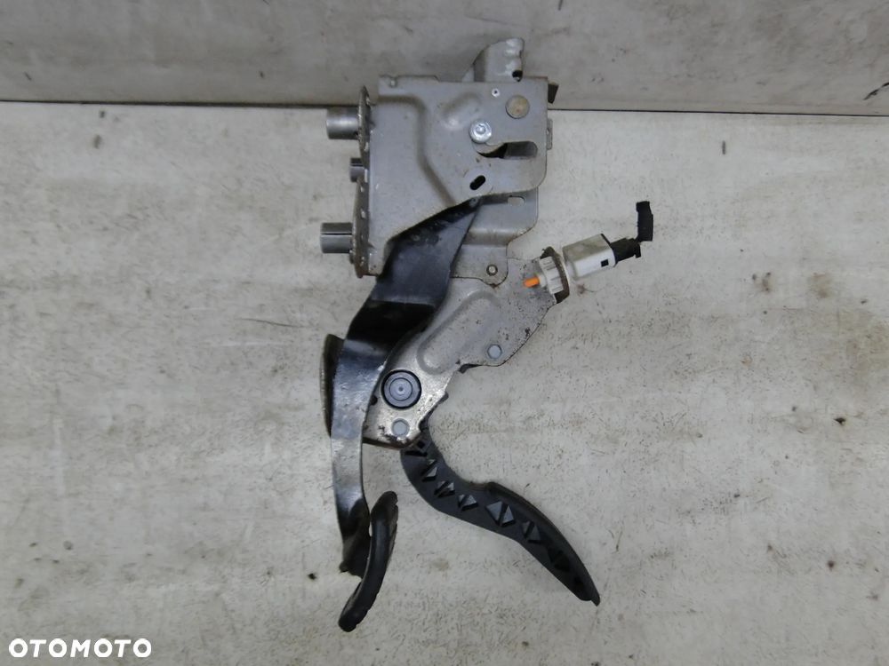 RENAULT MEGANE III 3 COUPE PEDAŁ SPRZĘGŁA HAMULCA GAZU PEDAŁA 1.5DCI EUROPA - 8