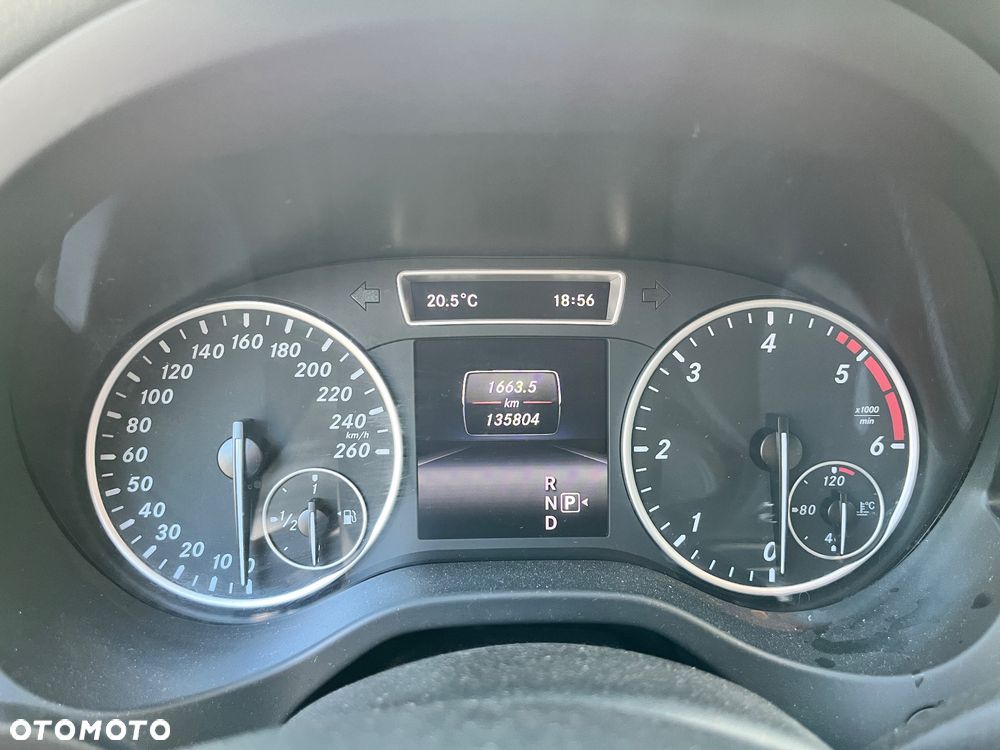 Mercedes-Benz Klasa A 180 CDI 7G-DCT - 19