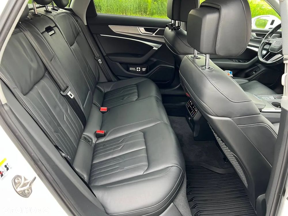 Audi A6 Avant 40 TDI quattro S tronic sport - 12